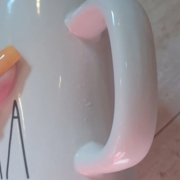 Rae Dunn Artisan Collection "Hot Mama" Mug - Picture 4 of 5